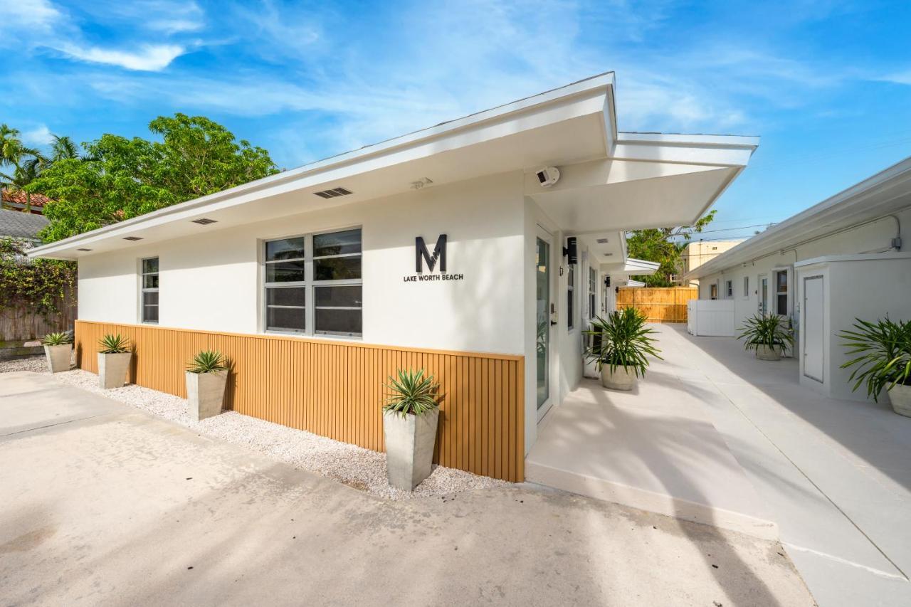 M Lake Worth Beach - Modern Villas Near West Palm Beach, Chic Retro Vibes, King Bed, Cozy Backyard, Bbq, Workspace, High-Speed Internet, Free Parking, 5 Minutes To Downtown & Beach Exterior foto