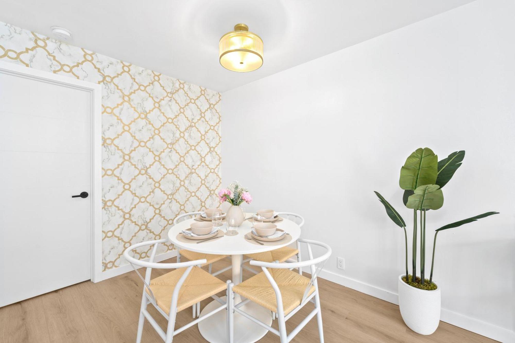 M Lake Worth Beach - Modern Villas Near West Palm Beach, Chic Retro Vibes, King Bed, Cozy Backyard, Bbq, Workspace, High-Speed Internet, Free Parking, 5 Minutes To Downtown & Beach Exterior foto