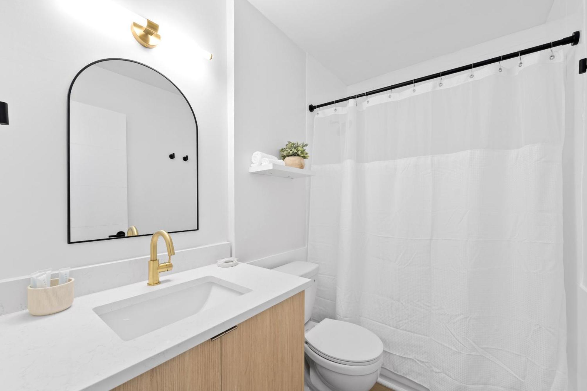M Lake Worth Beach - Modern Villas Near West Palm Beach, Chic Retro Vibes, King Bed, Cozy Backyard, Bbq, Workspace, High-Speed Internet, Free Parking, 5 Minutes To Downtown & Beach Exterior foto