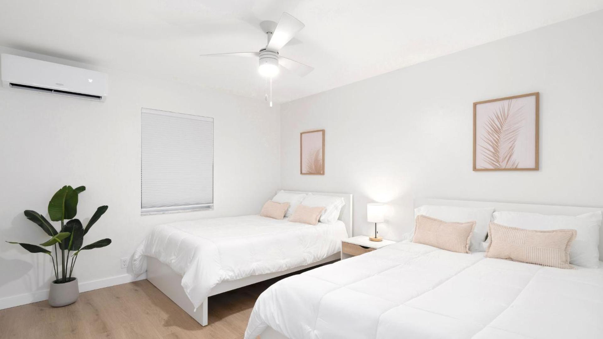 M Lake Worth Beach - Modern Villas Near West Palm Beach, Chic Retro Vibes, King Bed, Cozy Backyard, Bbq, Workspace, High-Speed Internet, Free Parking, 5 Minutes To Downtown & Beach Exterior foto